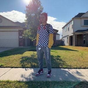 Meet your Posher, Lathan